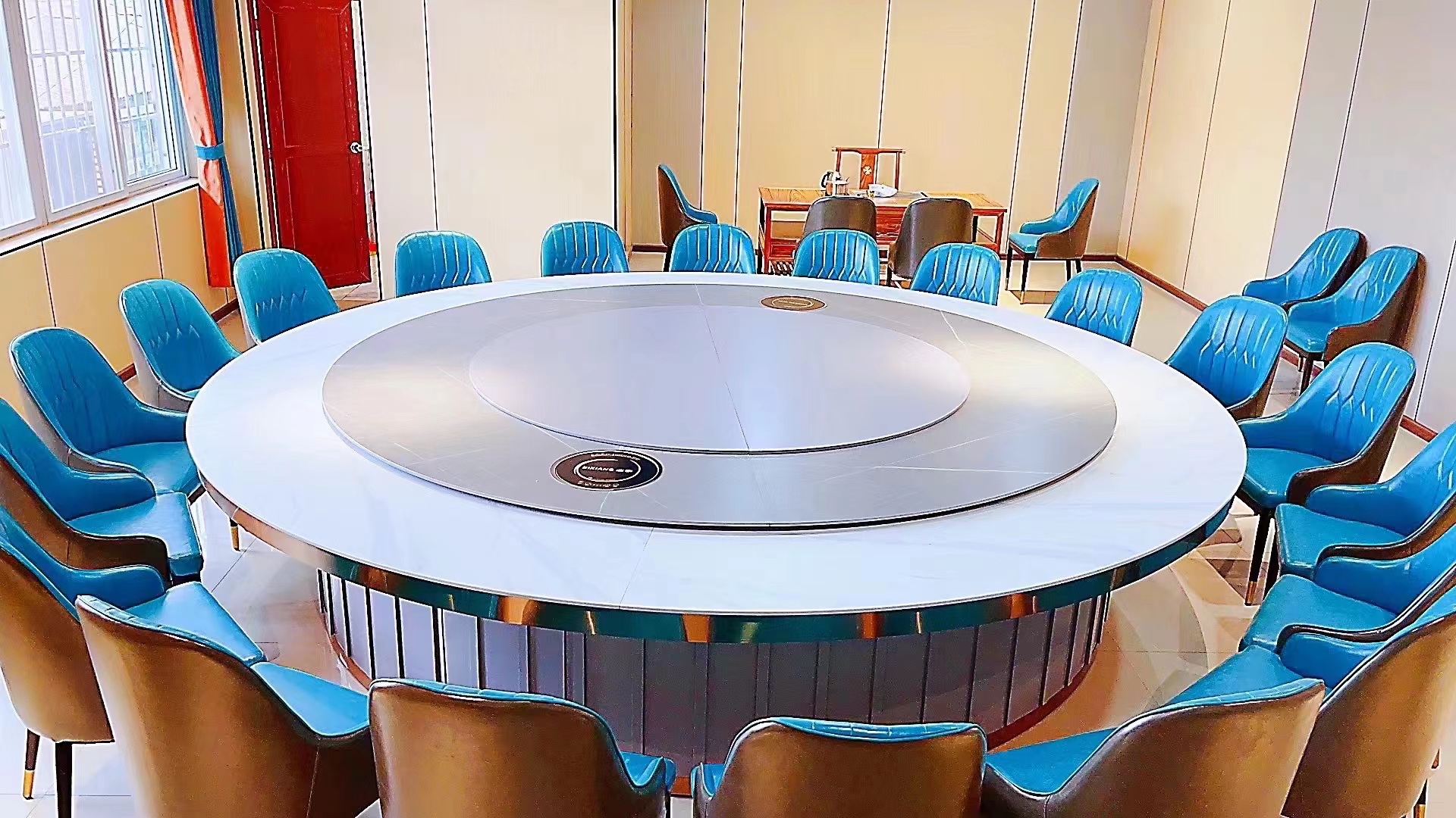 佛山定制高端星级酒店电动餐桌椅的厂家在哪？
