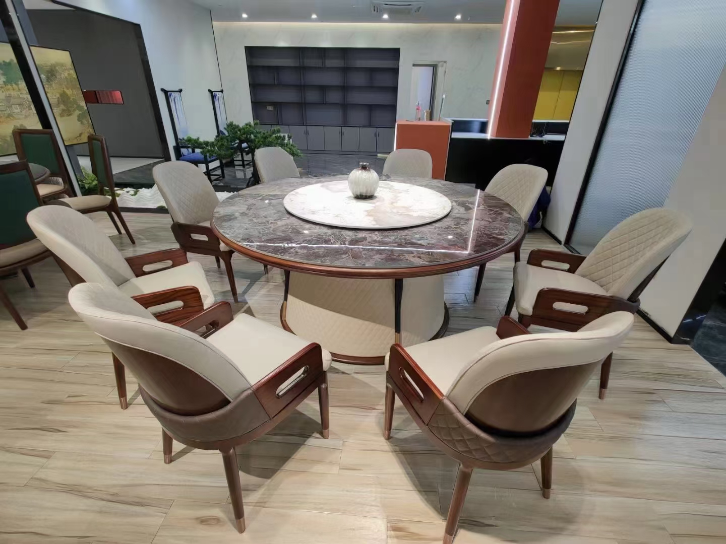 藤制餐桌椅保你回归田园生活！ Vine dining tables