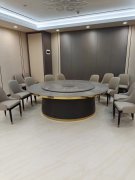 32人电动餐桌工厂设备定制	家具圆桌实木椅定制