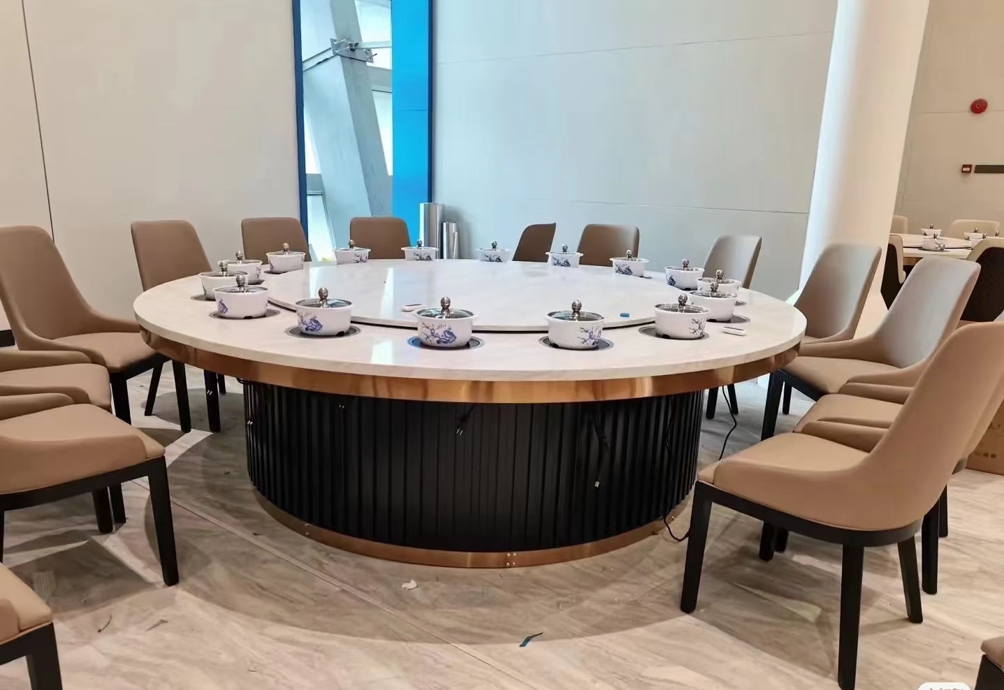 环保电动餐台具备哪些te点 What are the advantages o