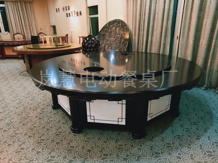 家用自动旋转餐桌结构  电动餐桌大包房搭配效果