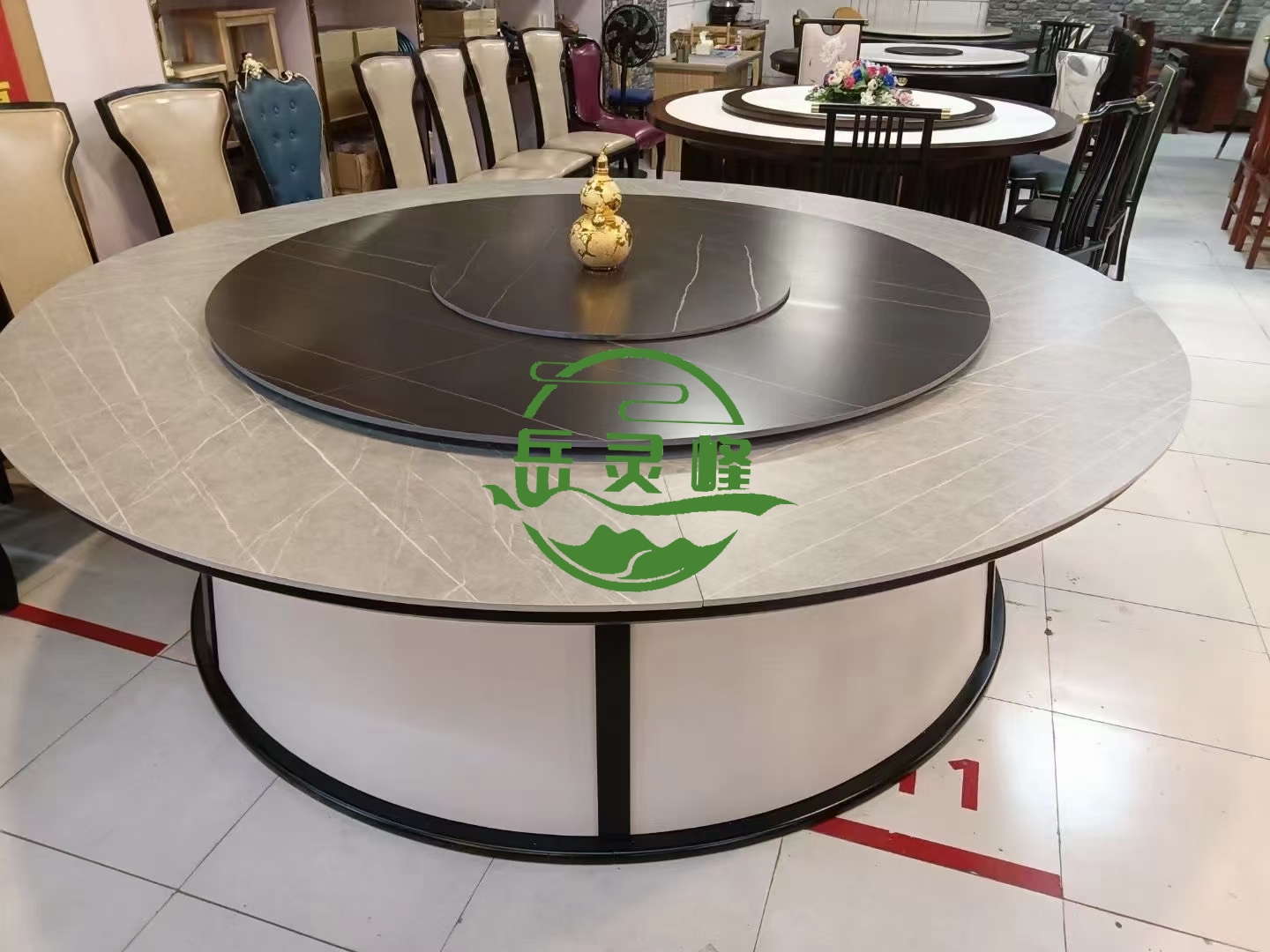 定制酒店固装家具发展趋势-佛山岚慧家具有限公